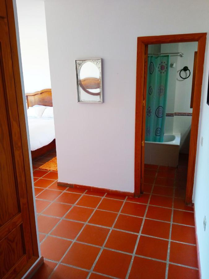 Valle Y Mar, Casa De Huespedes La Herradura  Exterior foto
